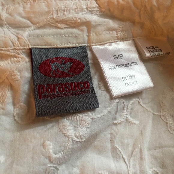 Paradsuco ruffled 3/4 length top - Picture 2 of 8